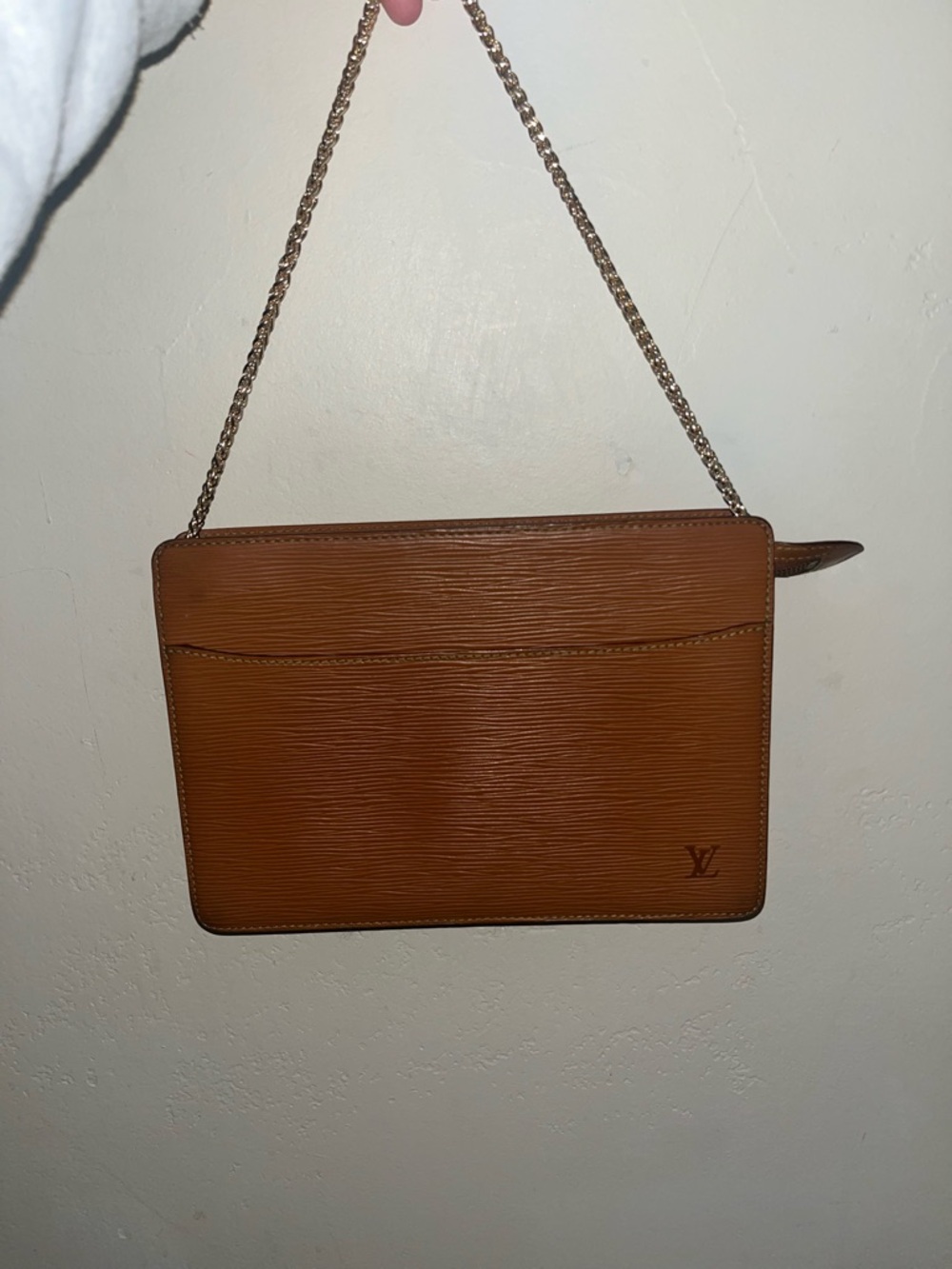 Louis Vuitton Tan Epi Leather Chain Shoulder Clutch
